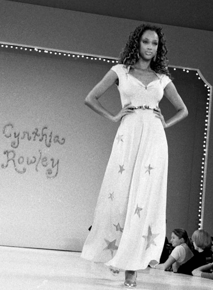 tyra-cynthia-rowley1.jpg